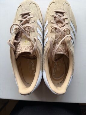 adidas Women’s Beige Suede Sneakers with White Stripes and Light Tan Lining